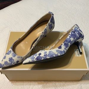 Micheal kors kitten heels